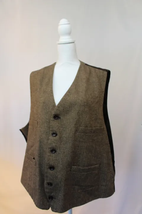 Brown Vest - Tweed Herring Bone Suit ()