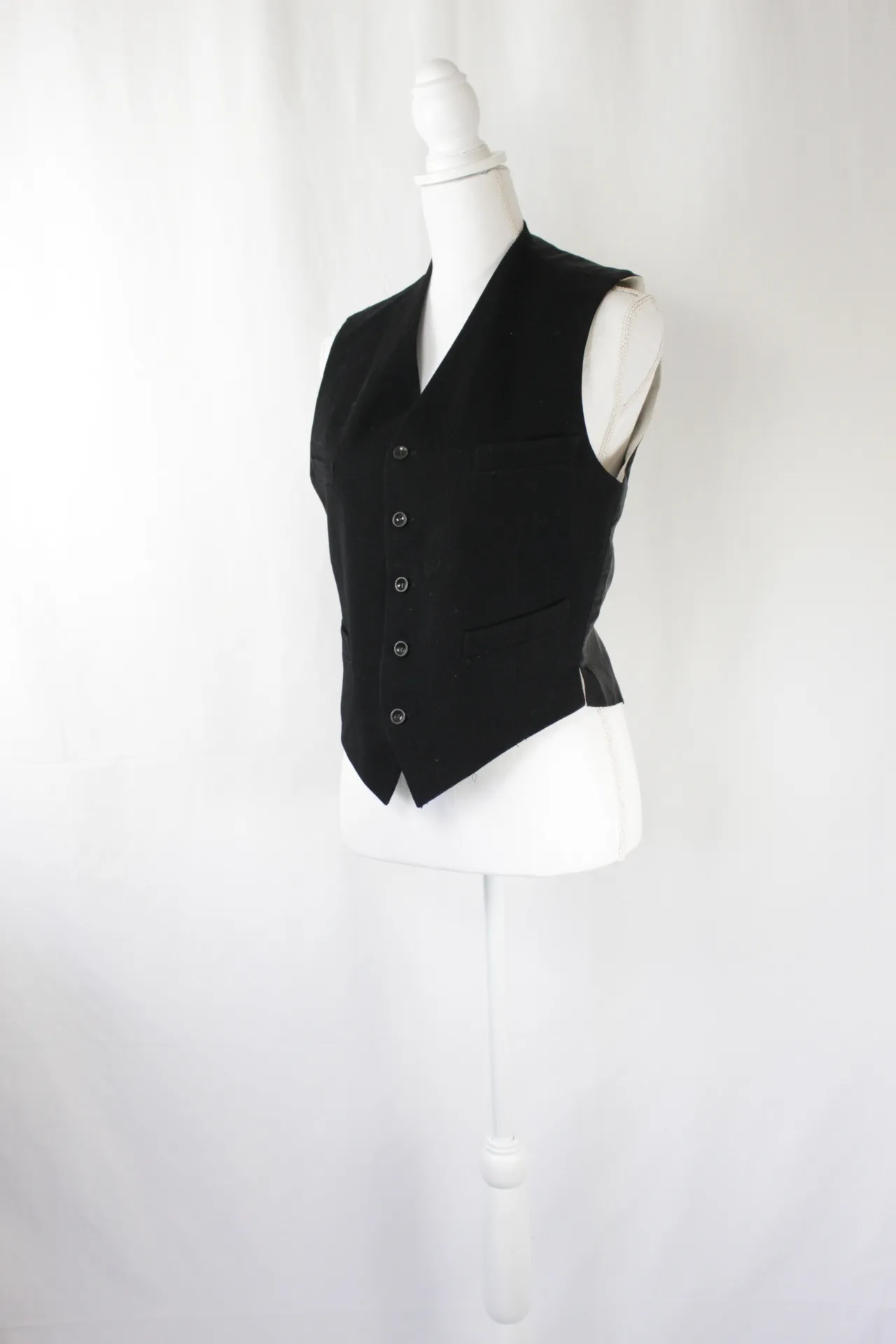Black Woolen Suit Vest ()