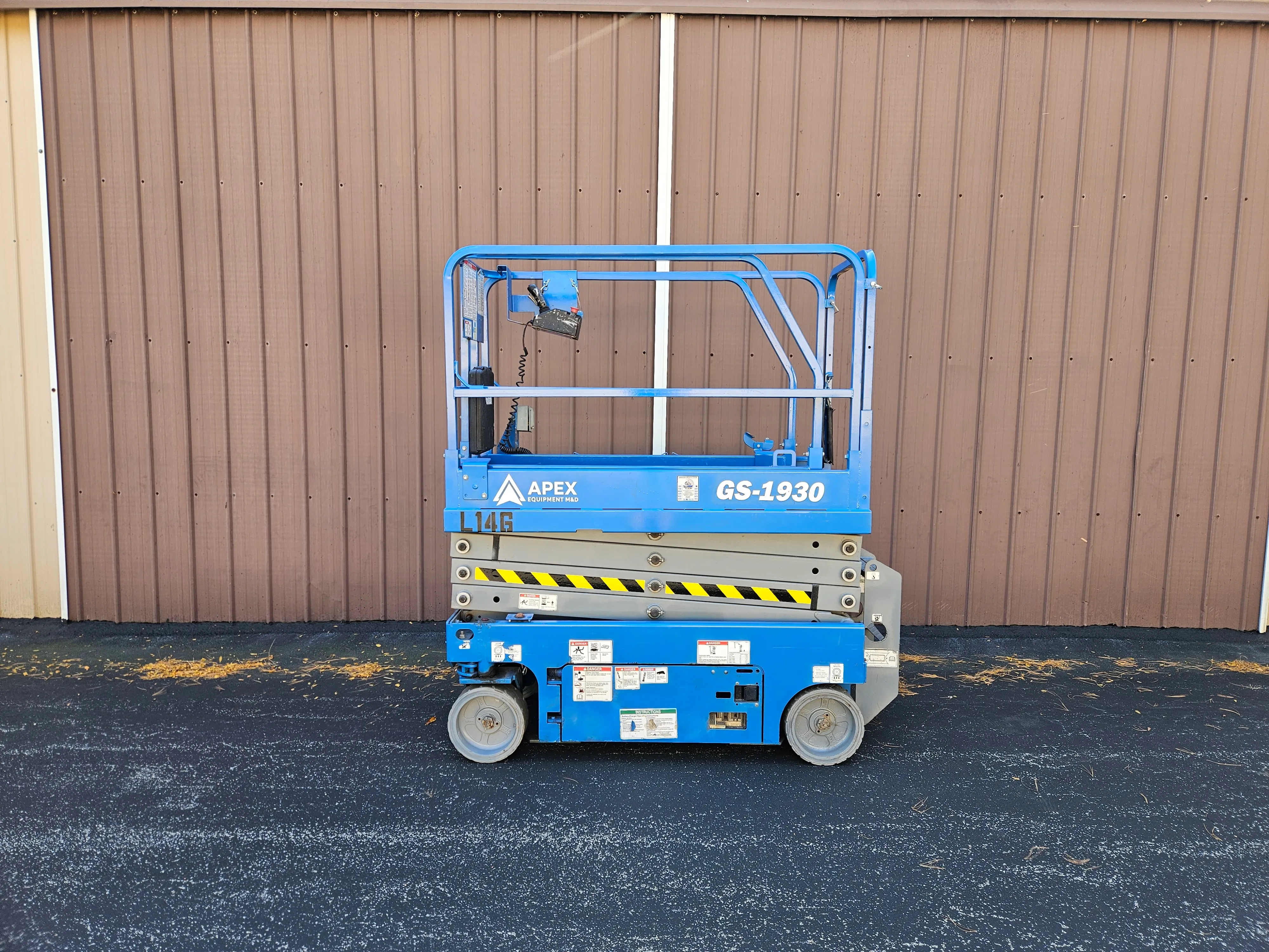 GS-1930 Genie Scissor Lift