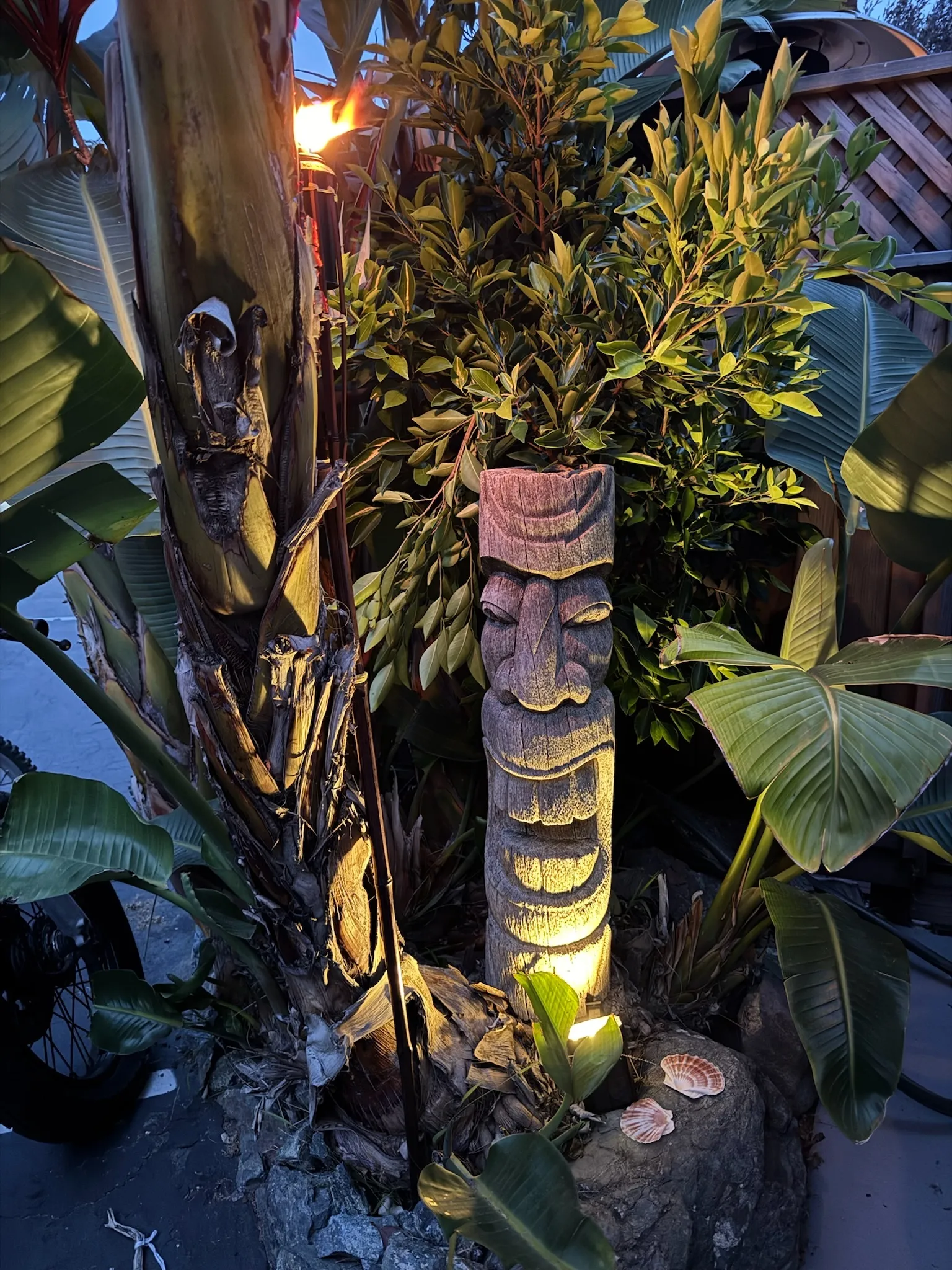 Tiki - 3' Carved Palm