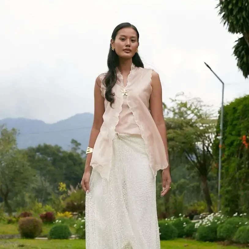 RD-0226 - Kartinis Label - Inka Top in Peach Blush