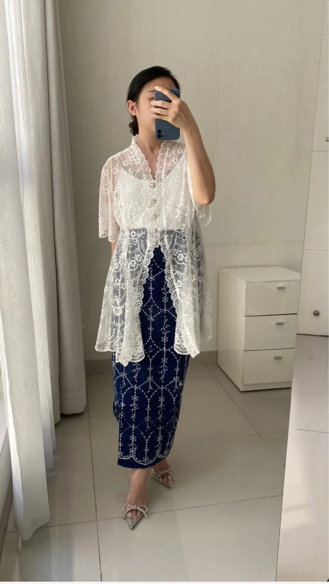 RD-0049 - Dewi Roam - Senandung Set in White