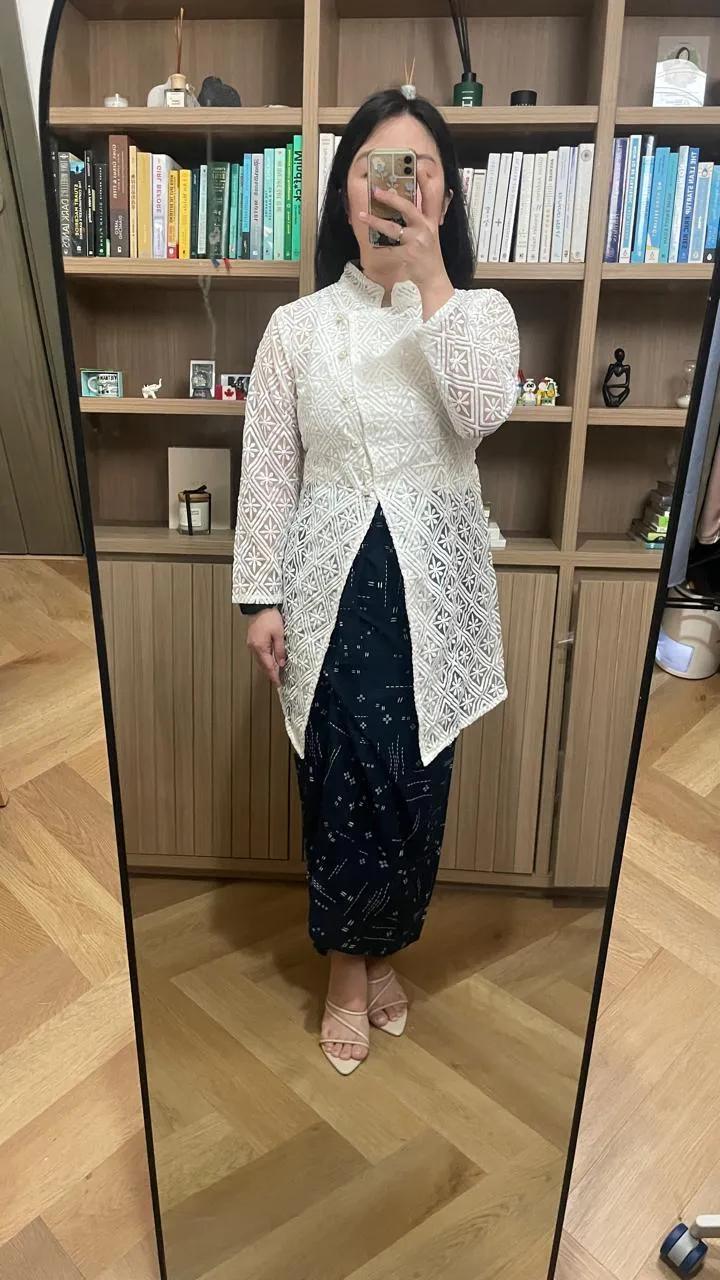 RD-0143 - Assojar - Tirani Kebaya in White