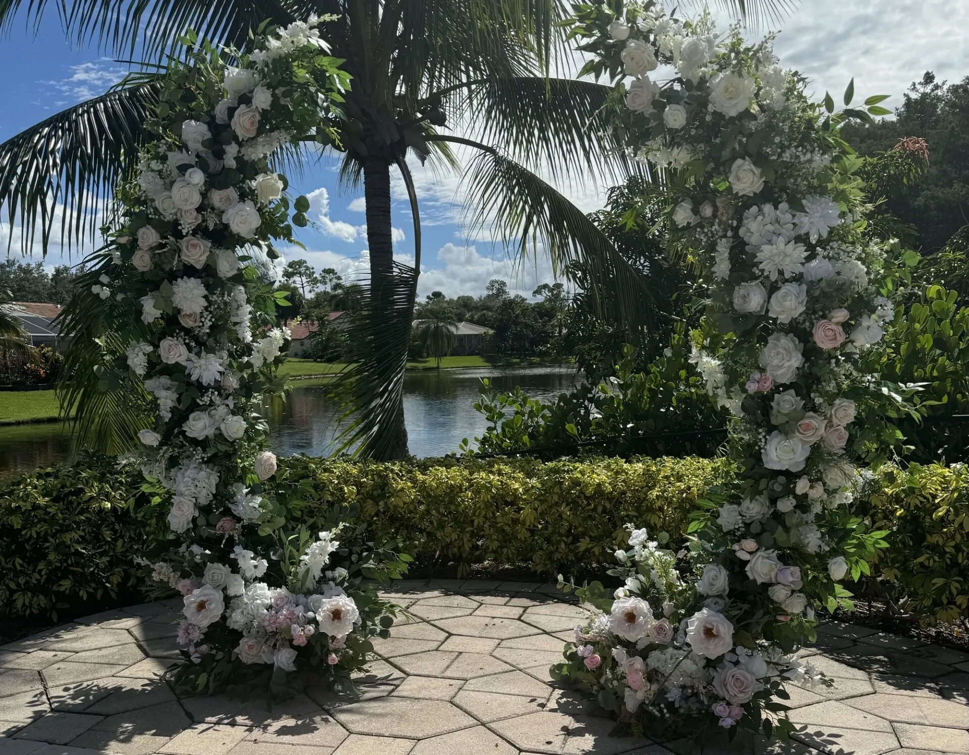 Pillar Arch - Faux Florals - 6ft White & Blush Florals