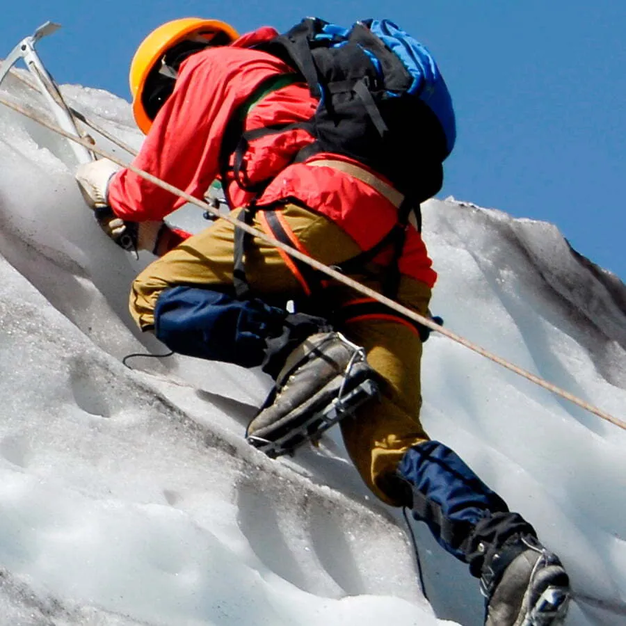 Piolets y Crampones