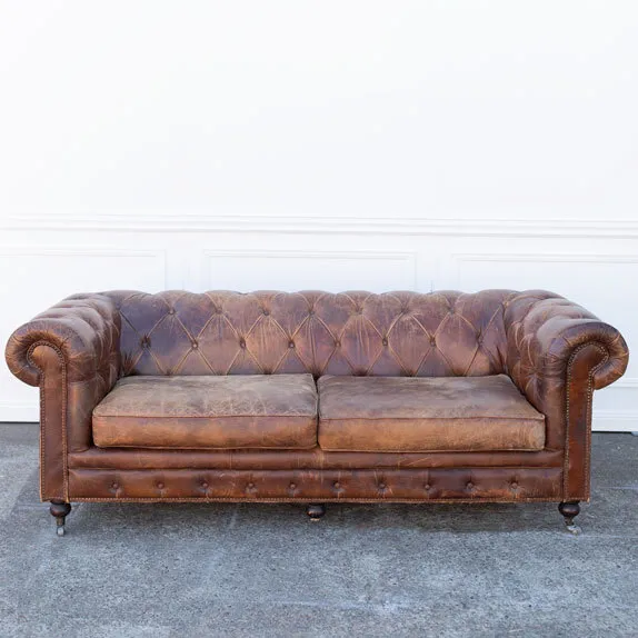 Leather Chesterfield Lounge