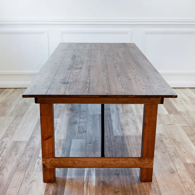 Banquet Table