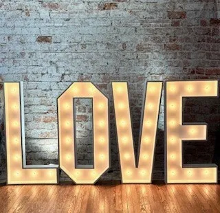 Marquee LOVE Sign