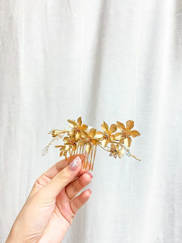 頭飾 30