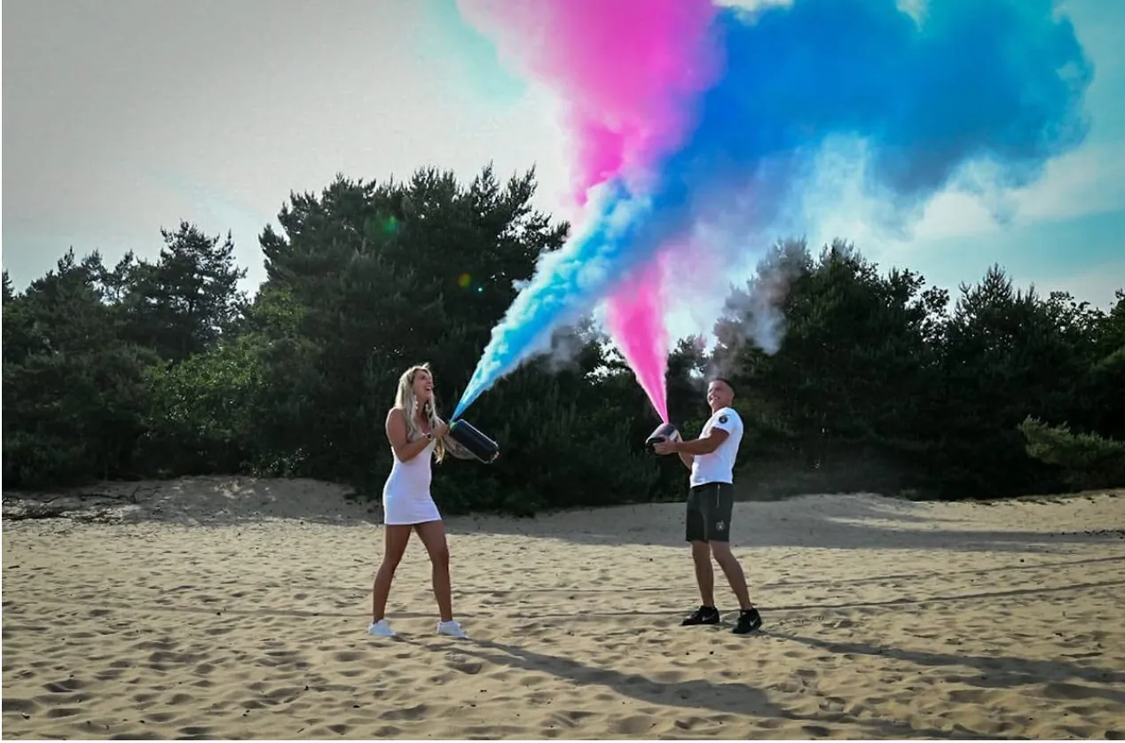 Gender reveal Holi powder blusser Blauw
