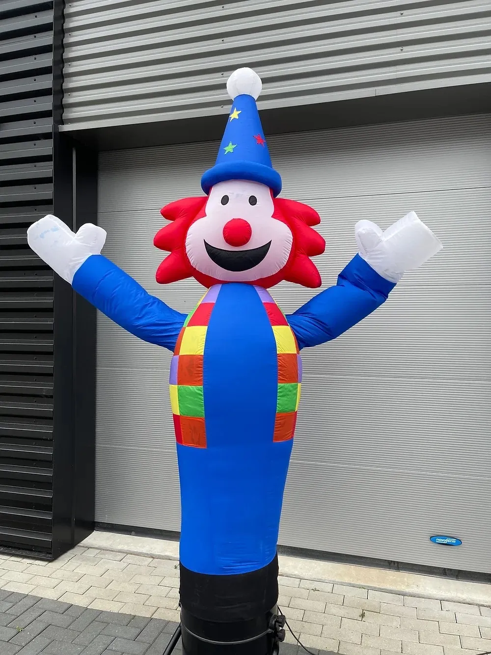 Skydancer Clown