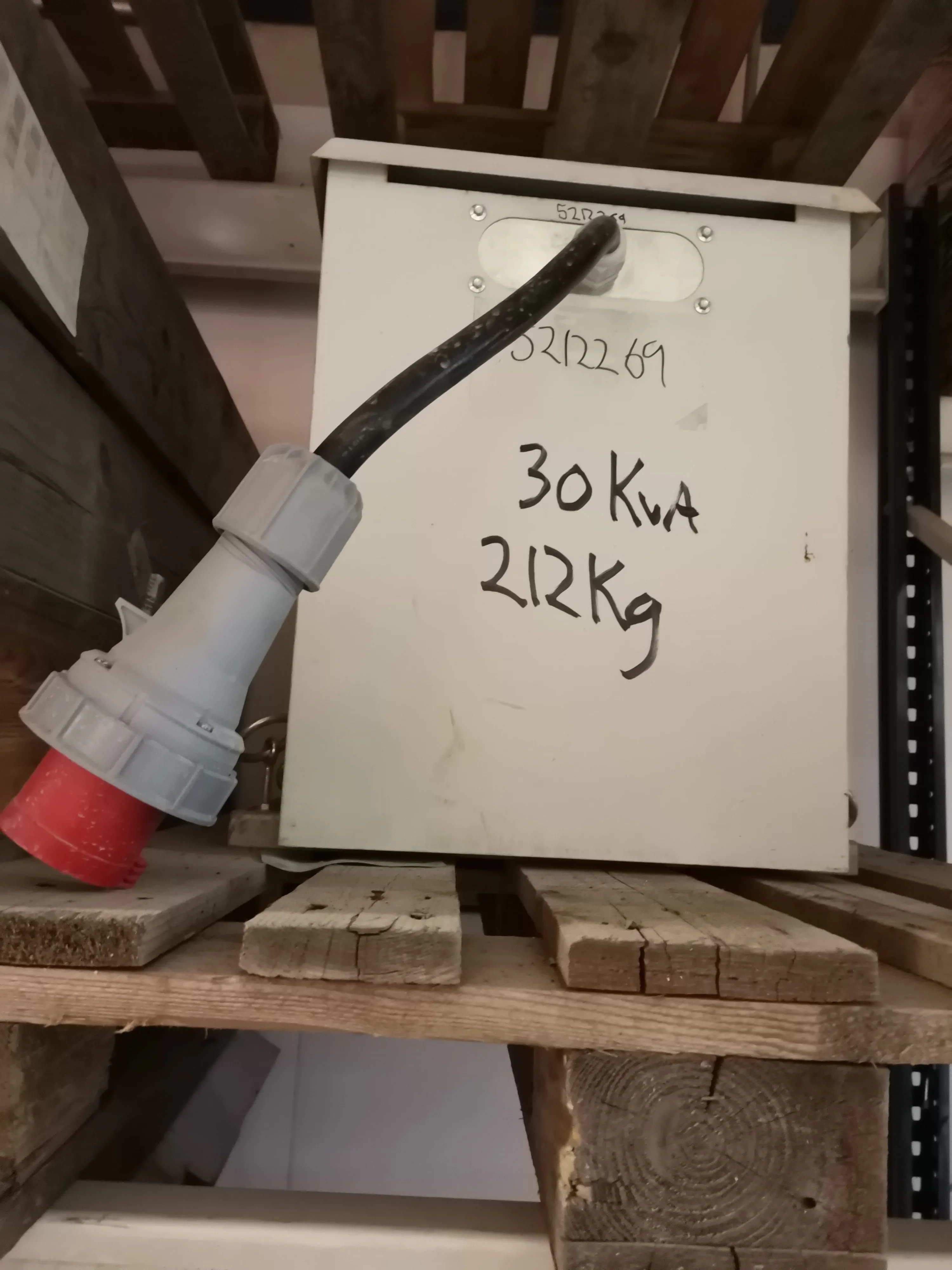 Trafo 30 Kva palle