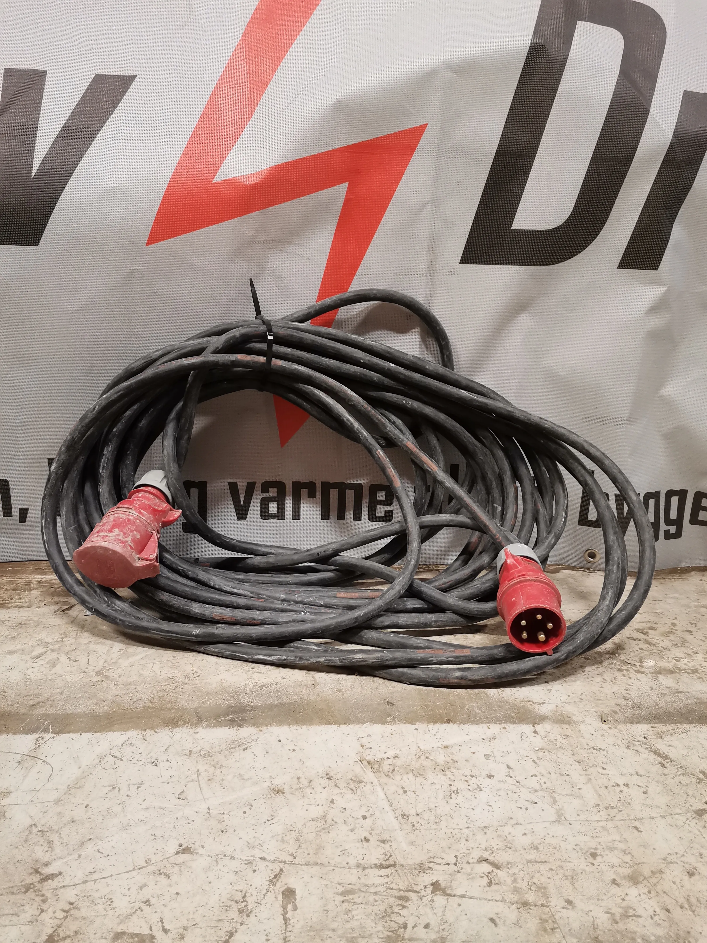 32A 400V Skjøtekabel 25M