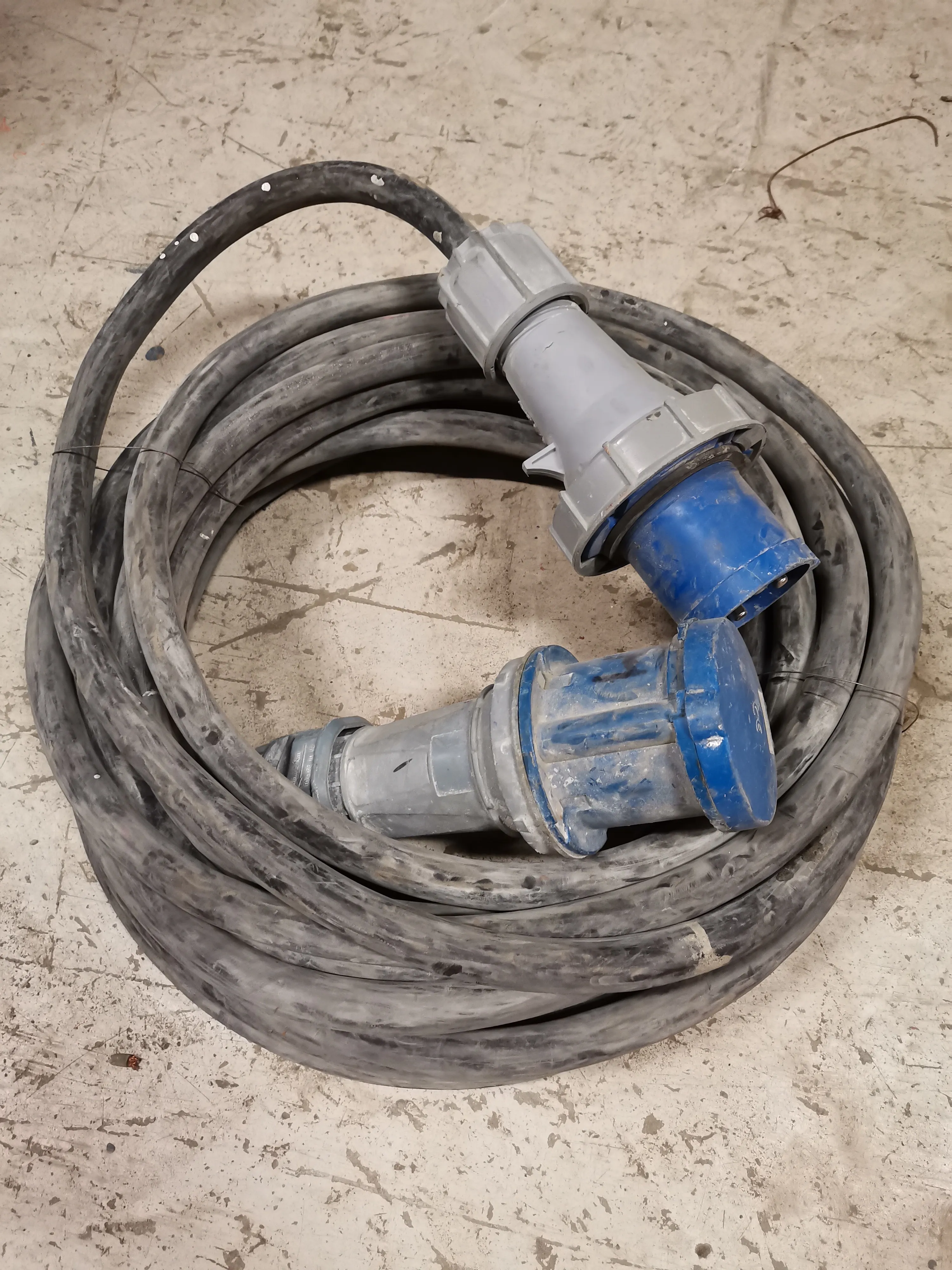 63A 230V SKjøtekabel 25m