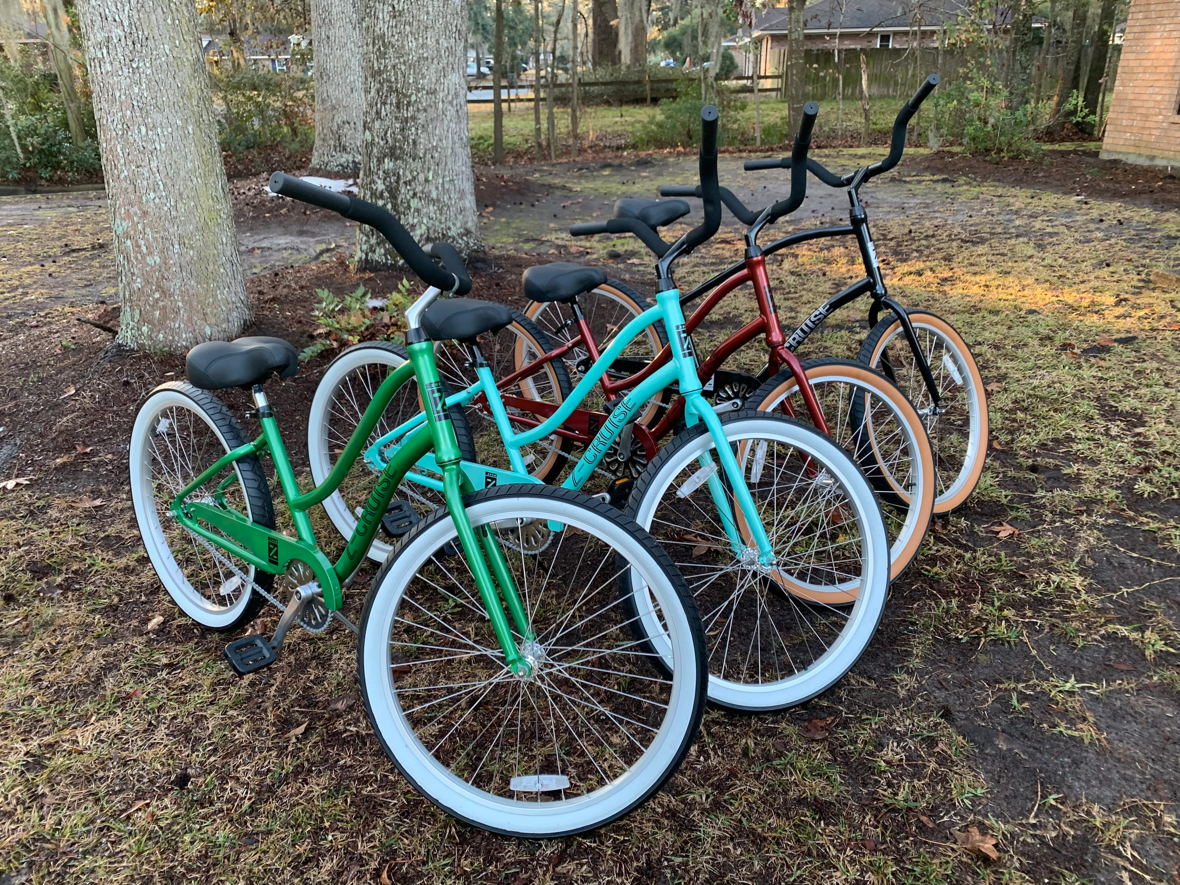 26 Inch Z-Cruise Unisex Beach Cruisers 5'3" to 6'7"