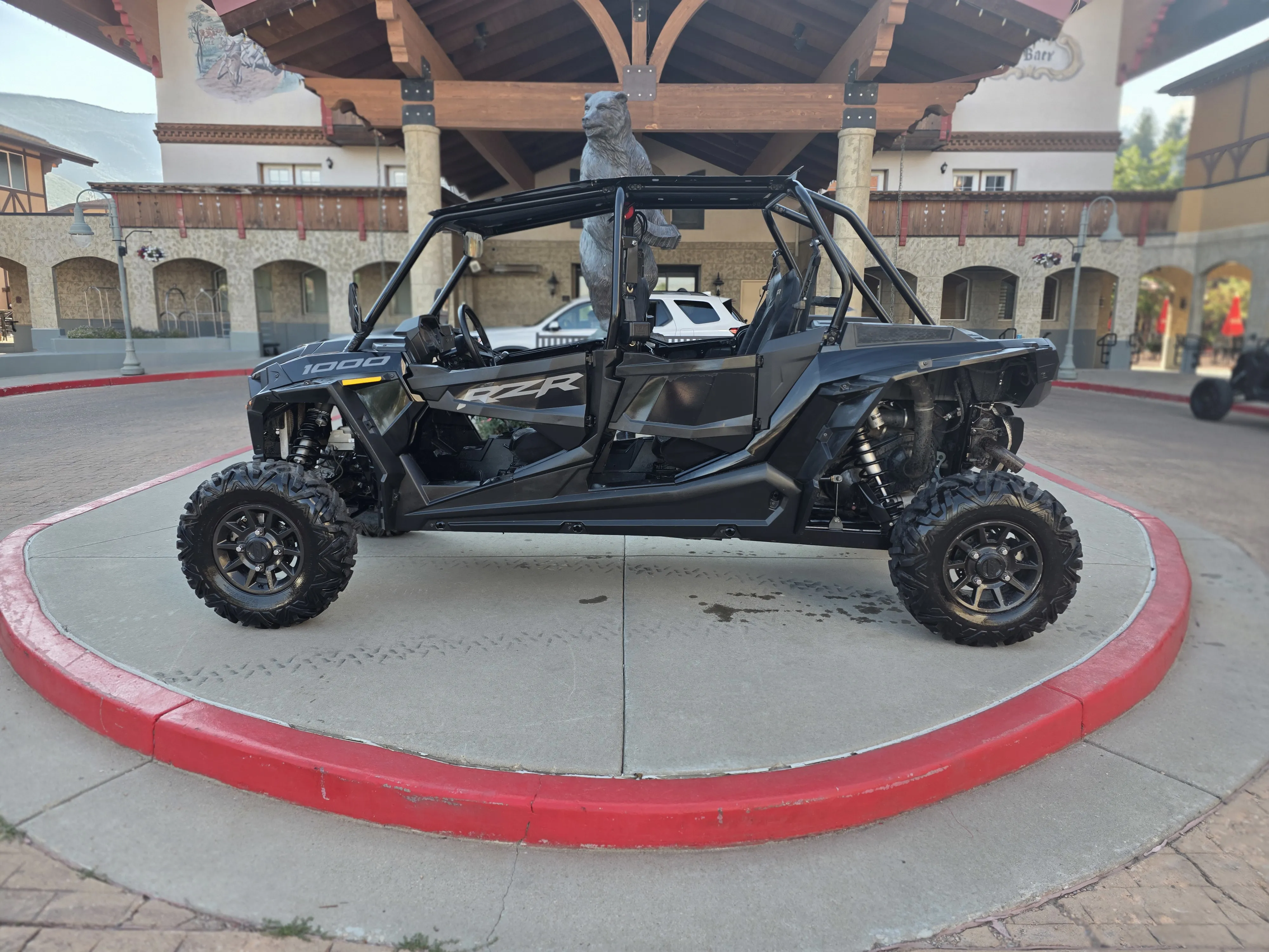 4 Seat Polaris 1000