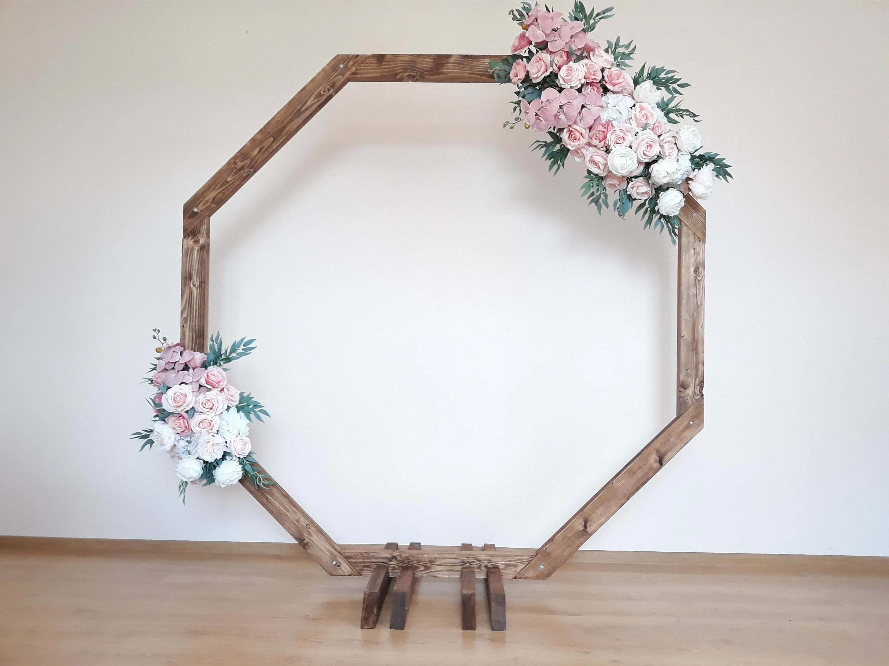 Heptagonal Arch