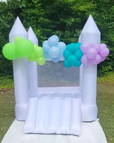 White Toddler Bounce House 