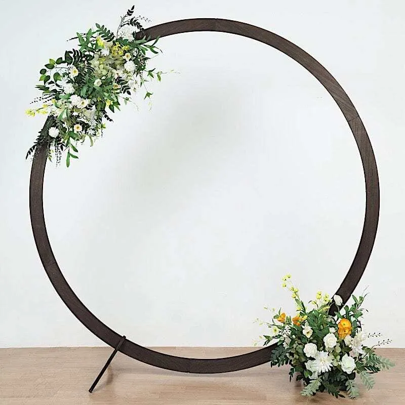 Rustic Round Backdrop Arch