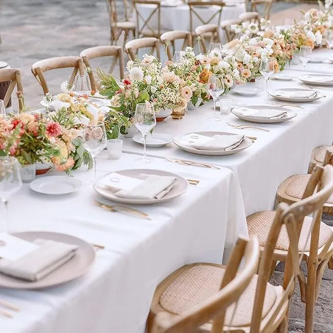 60" x 120" Banquet Linens - Polyester