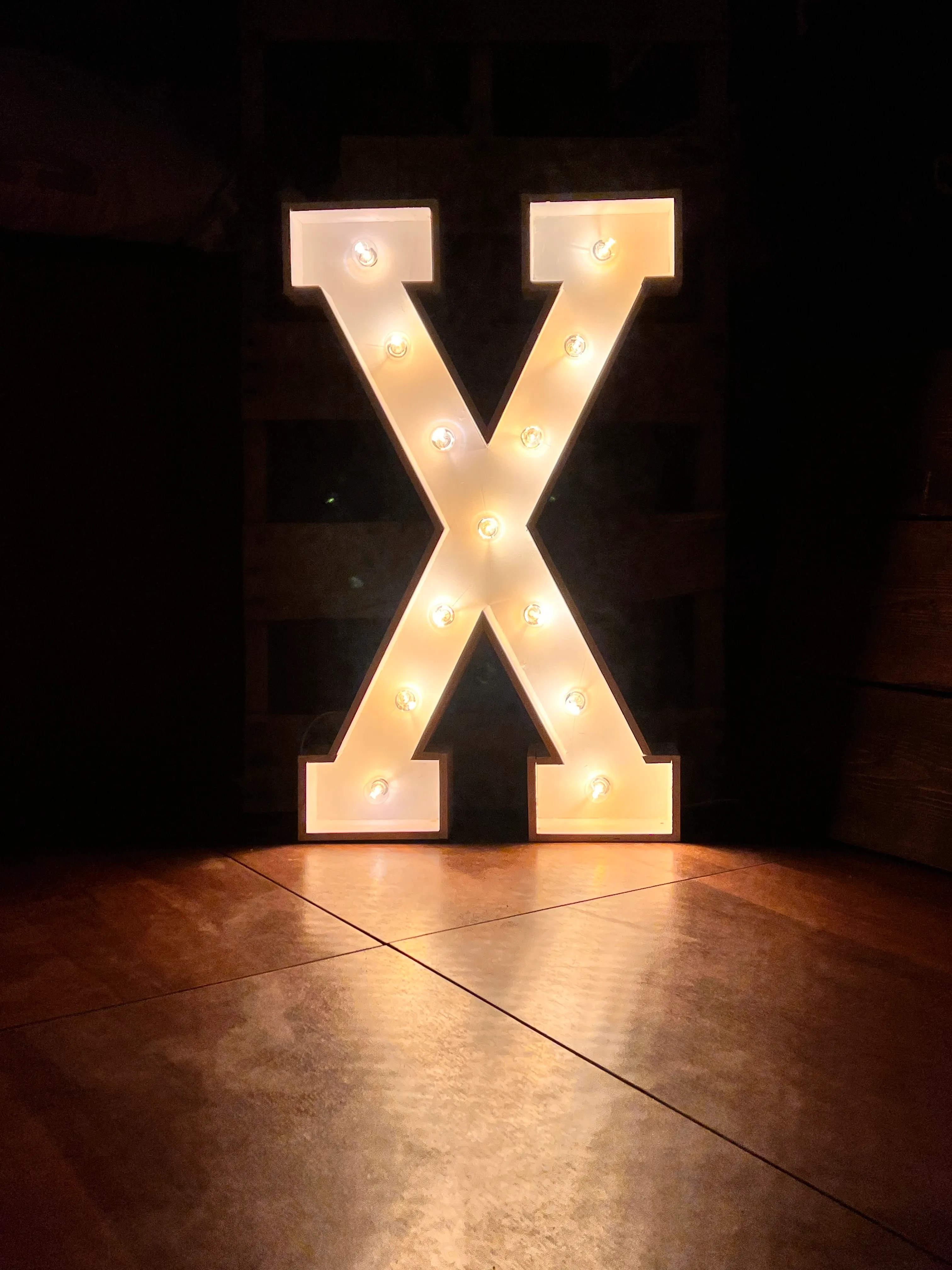 Marquee X