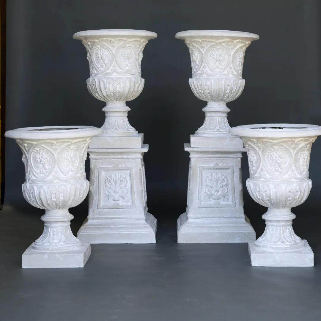Urns