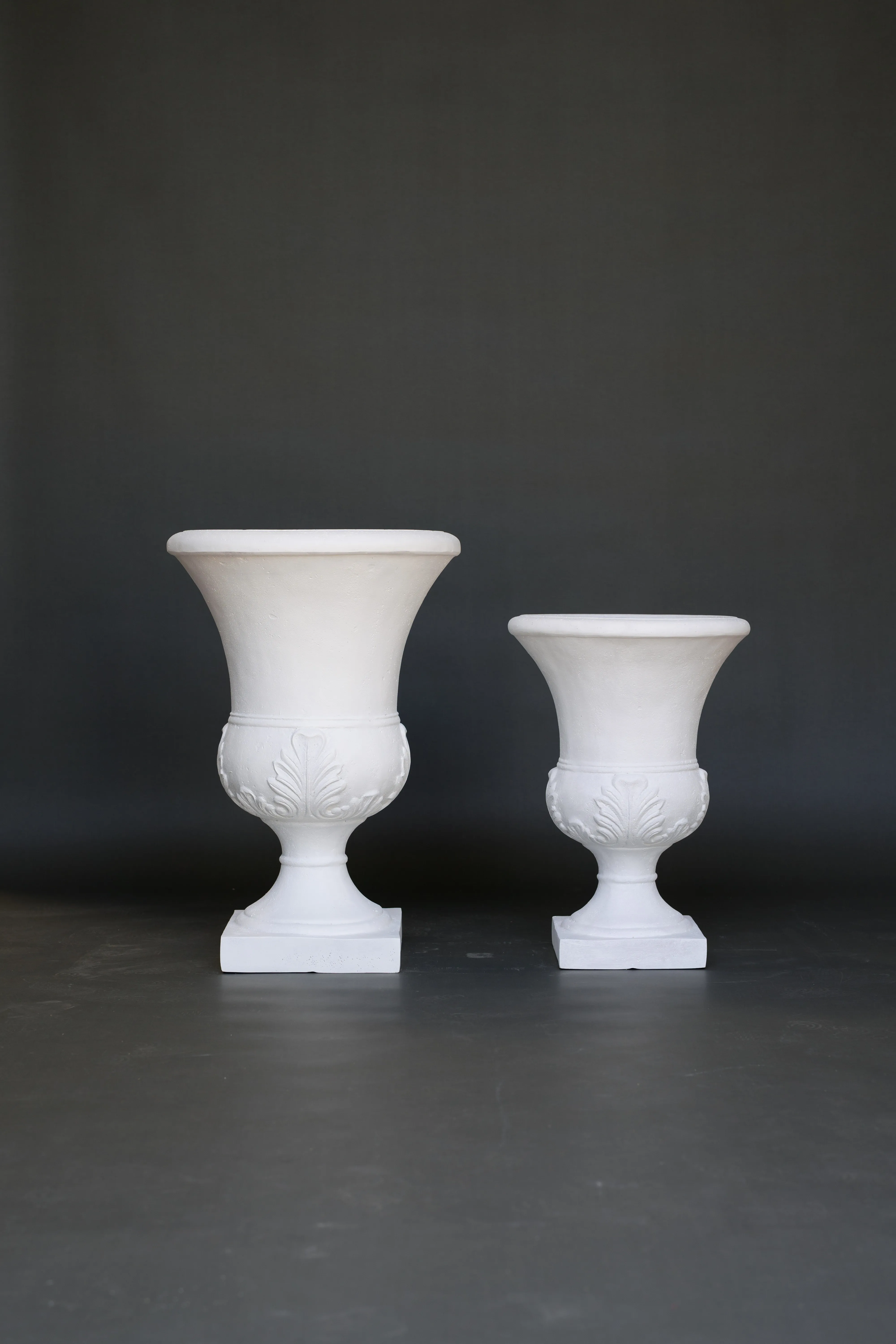 Windsor Urn (White)