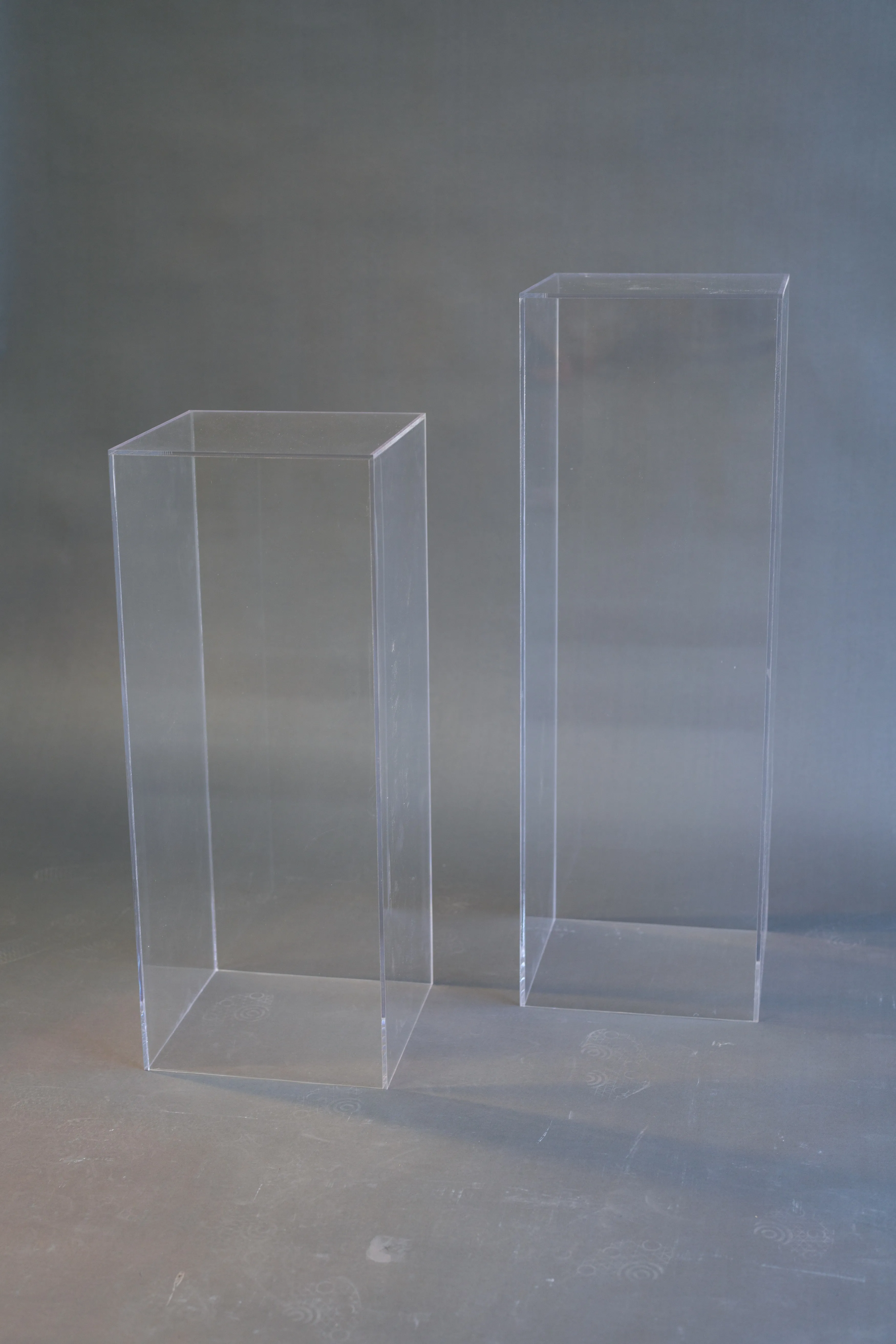 Arden Pedestal