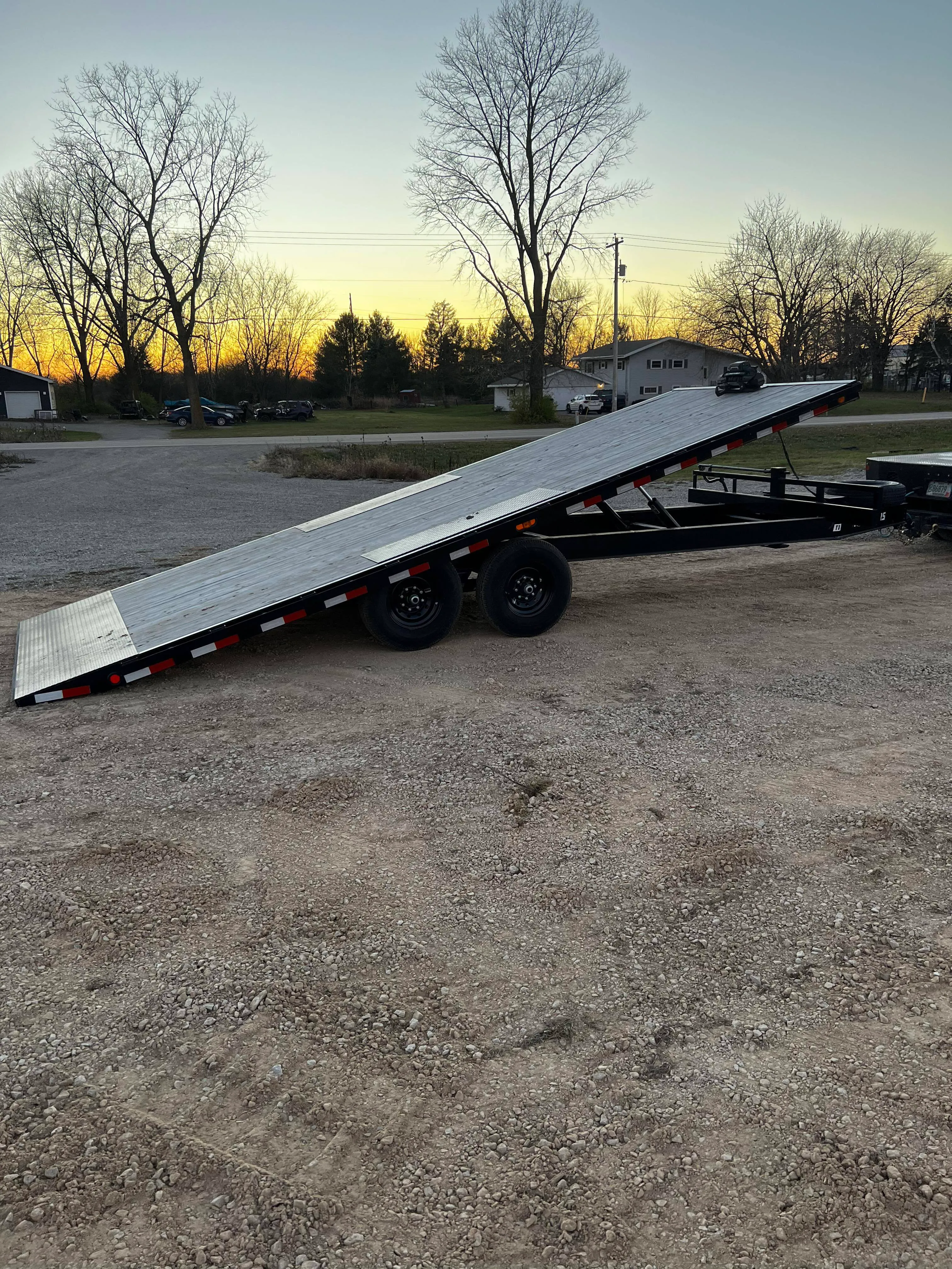 102x22ft Deck over tilt
