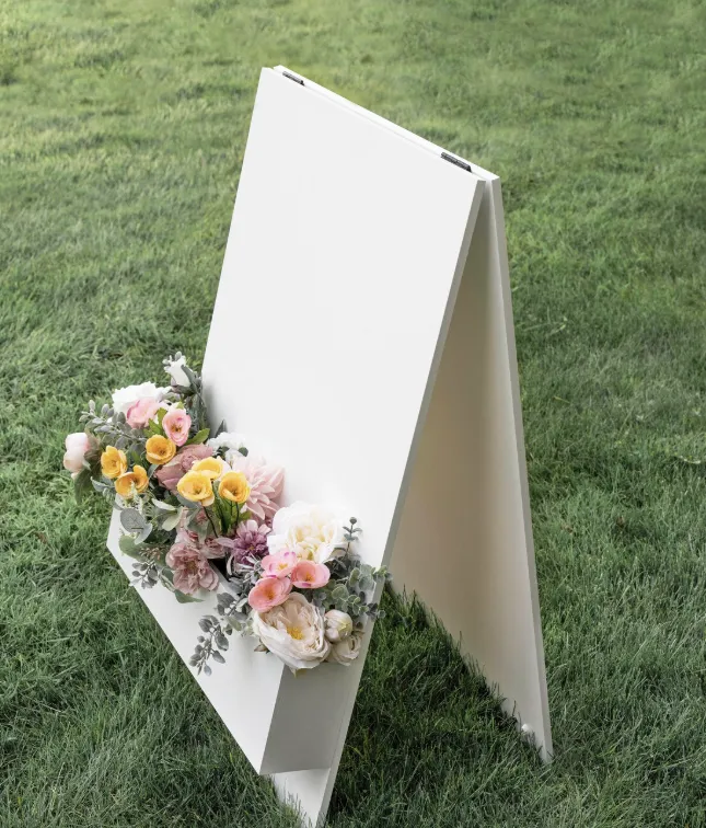 Signage and Decor