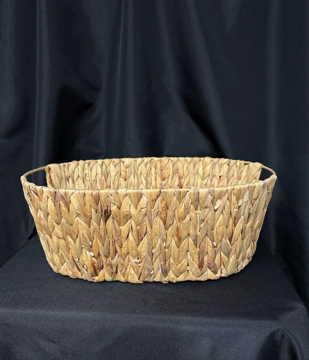 Woven Oval Basket 