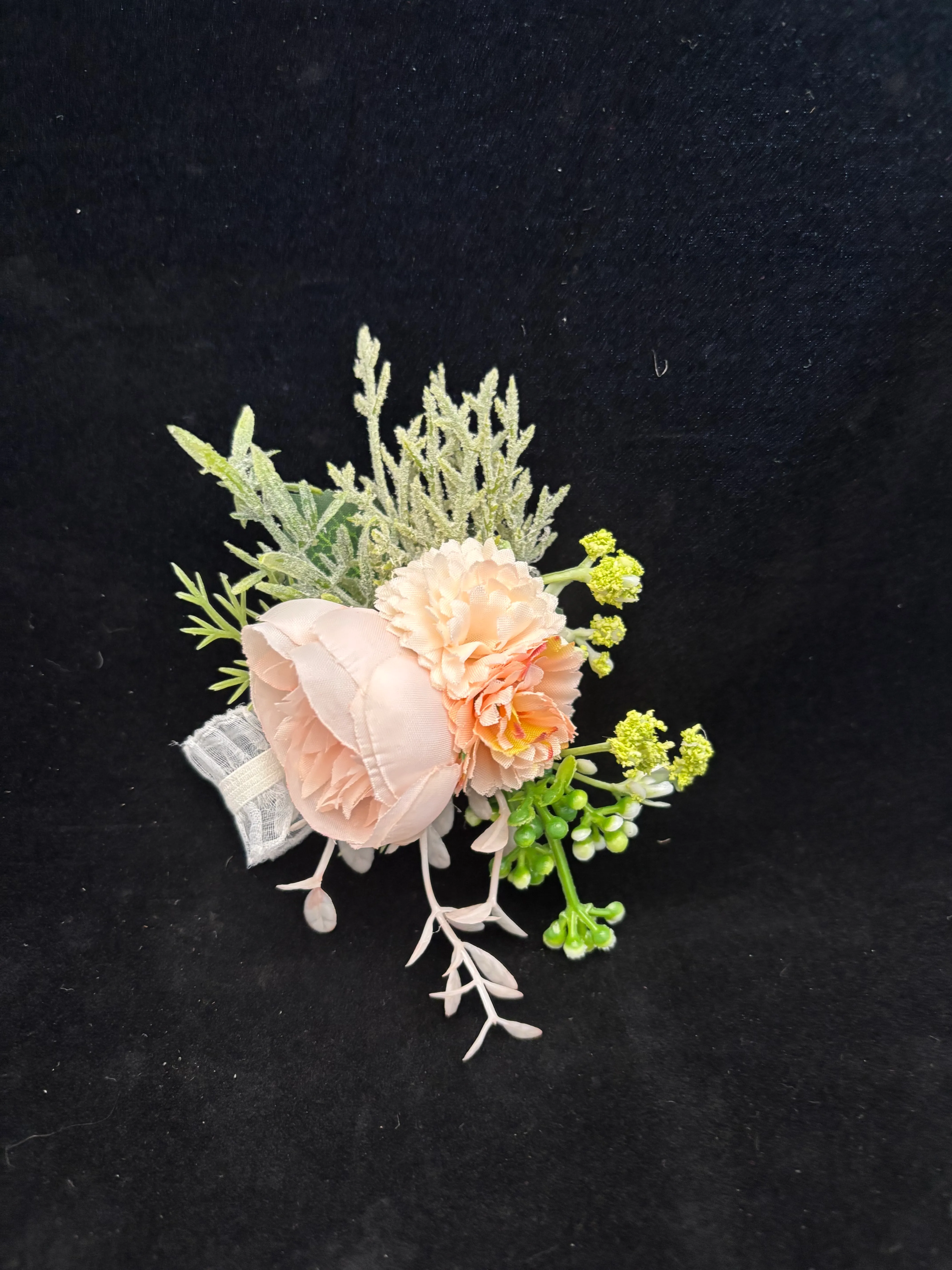 Blush 2 Corsage NR