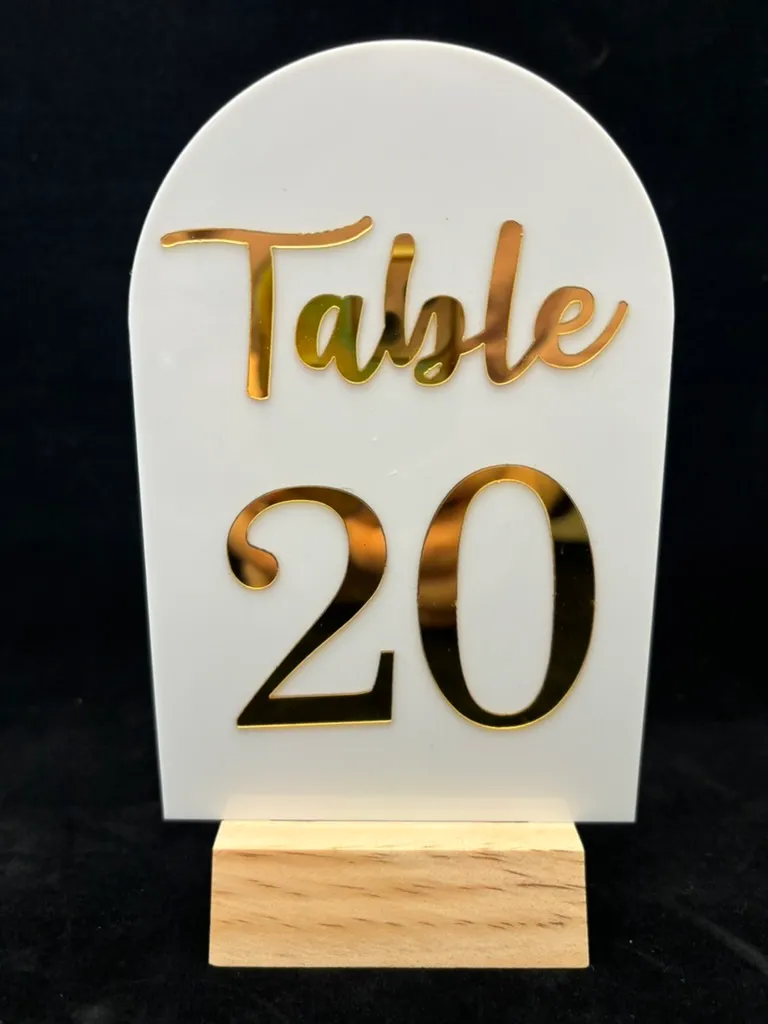White & Gold 1-20 Table Signs