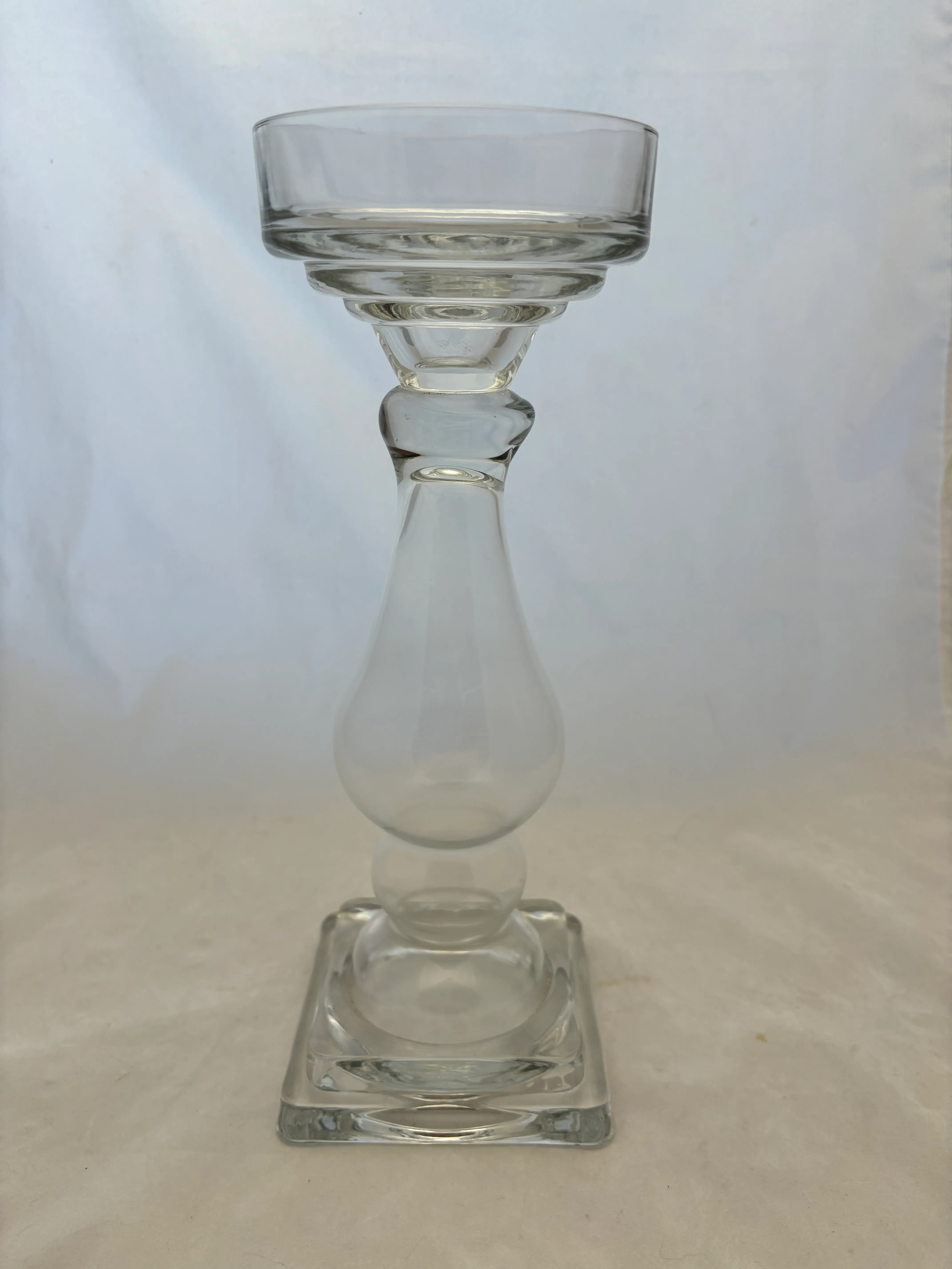 Clear Pillar XL 1