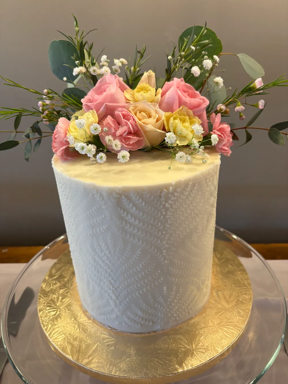 Cake Flowers (Fresh Florals)