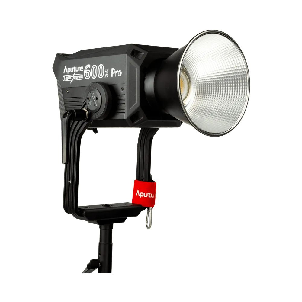 Aputure 600x (OS)