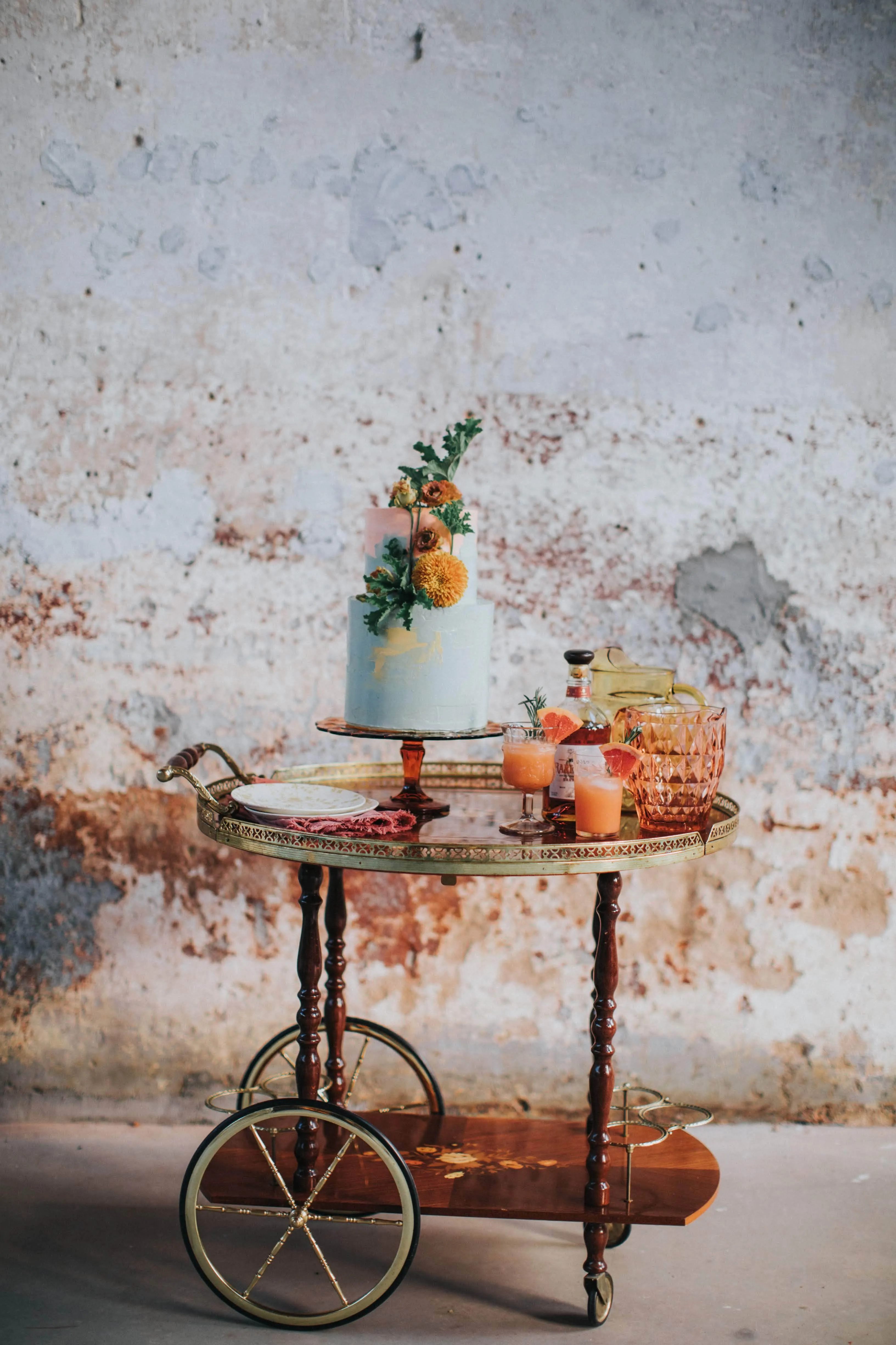 Kaytelyn Bar Cart