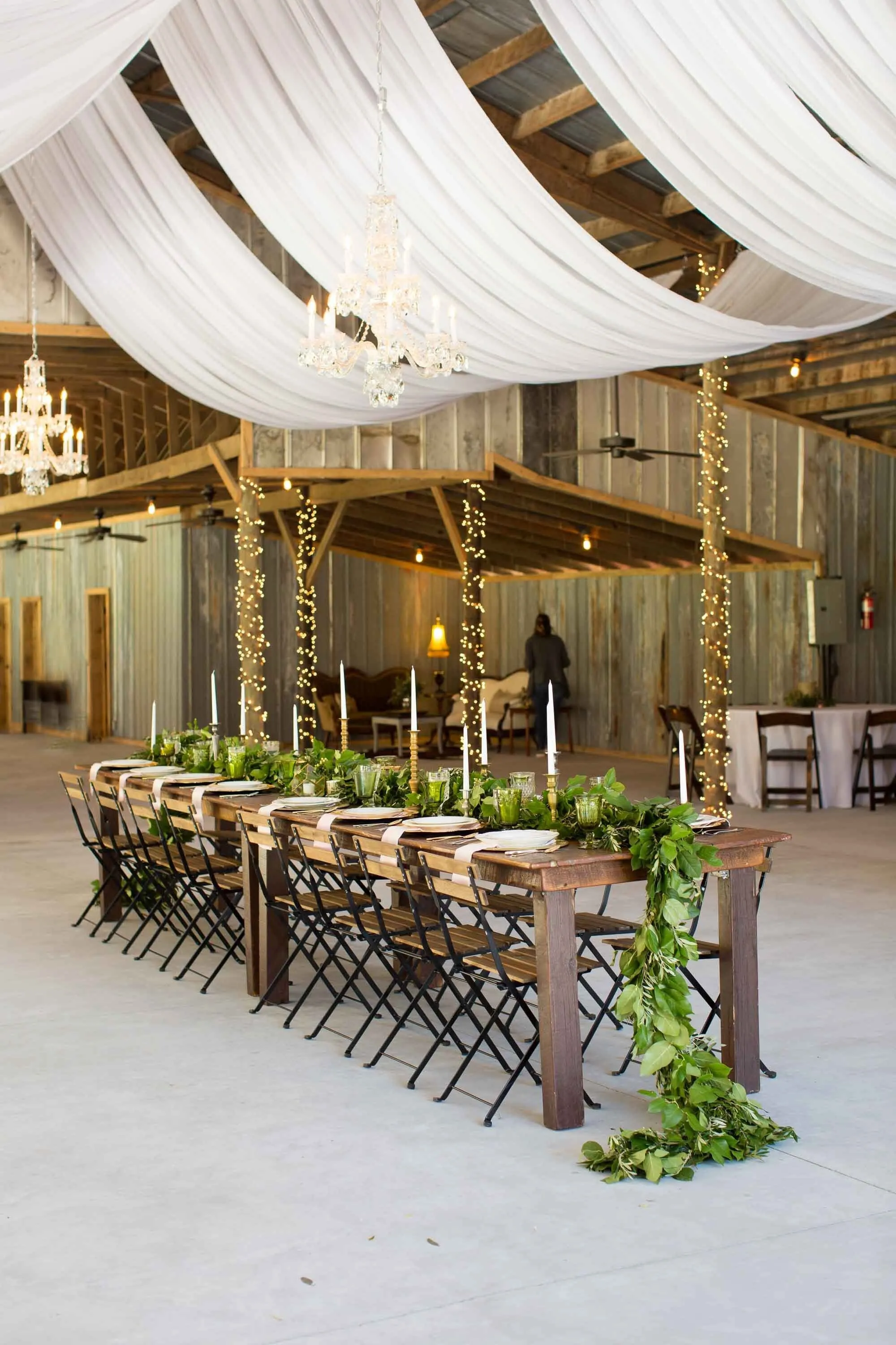 Reclaimed Wood Farm Table