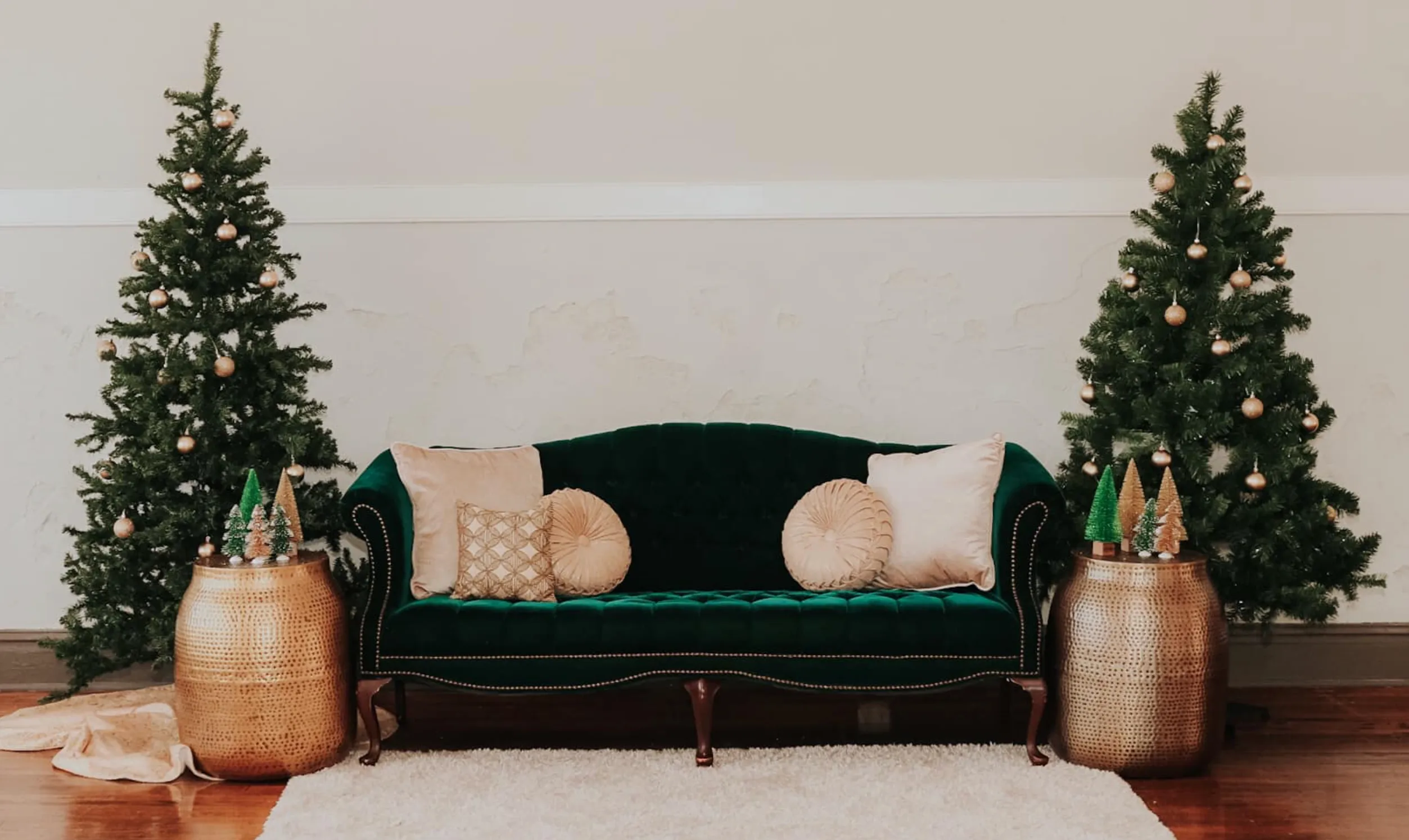 Ann Margaret Sofa