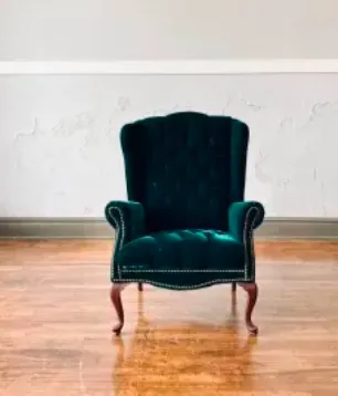 Ann Margaret Chair