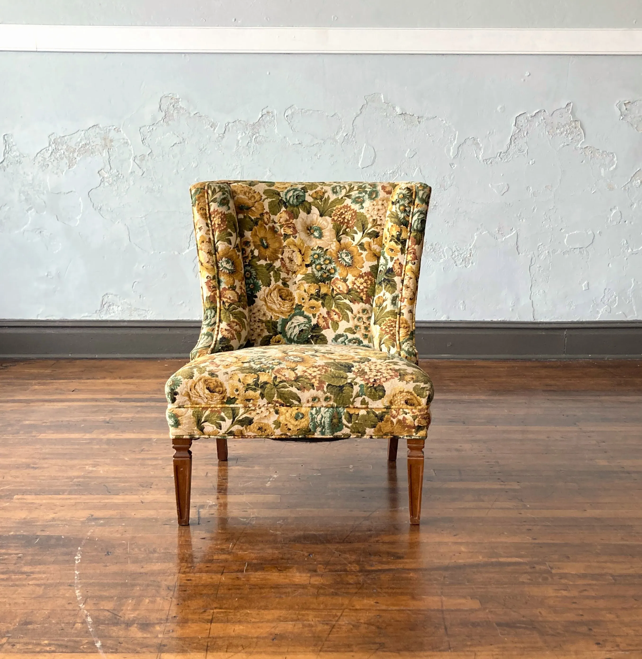 Janis Chair