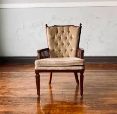 Stella Chair