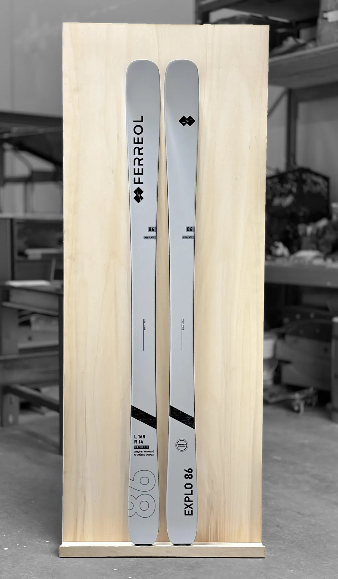 Ensemble de skis FERREOL EXPLO 86mm avec peaux et pôles