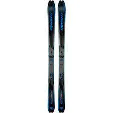 Ensemble skis DYNAFITS BLACKLIGHT 88mm avec peaux et pôles