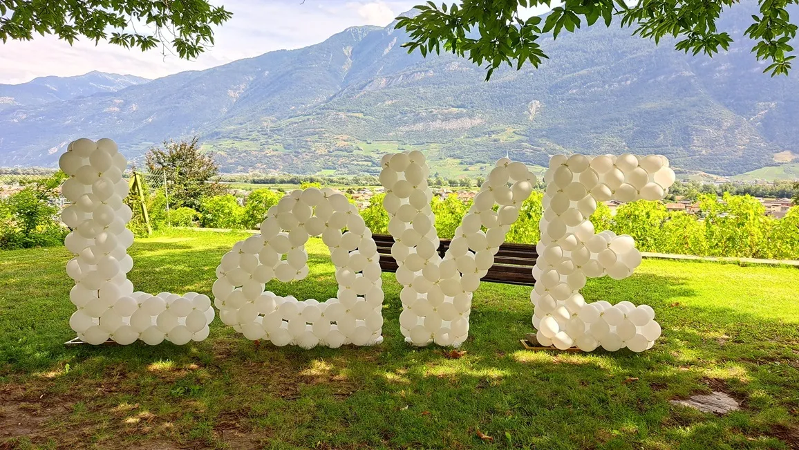 LOVE lettres de ballons pour un mariage