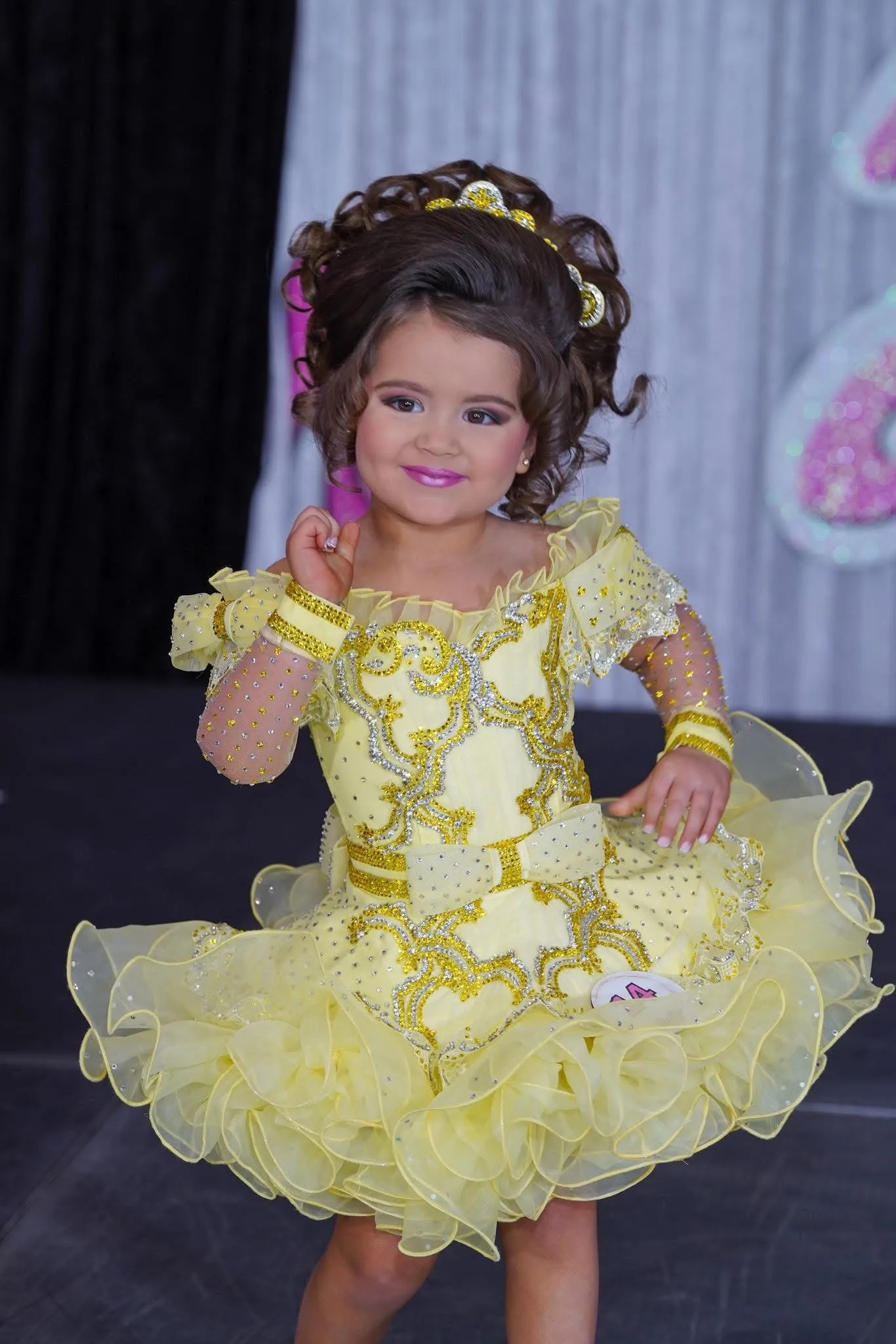 TT-94 2/4 Yellow Ruby Belle Glitz