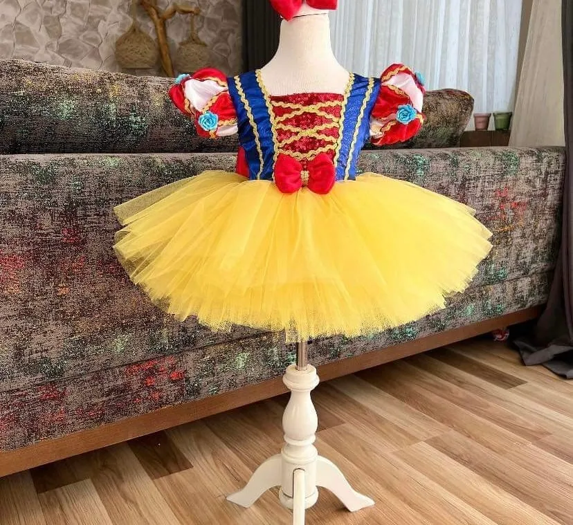 RM-Snow White ooc