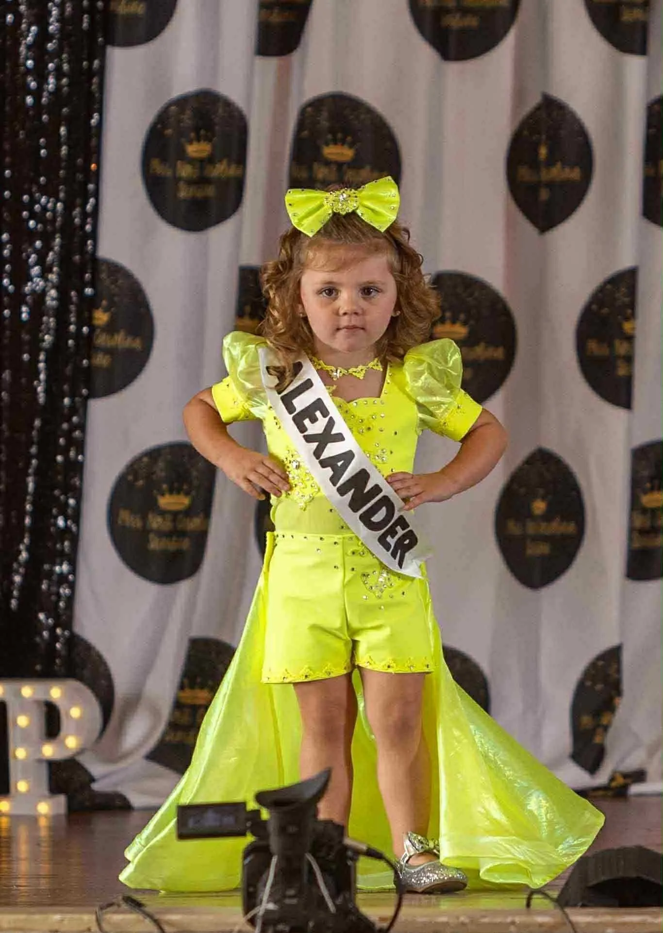 TT- 18/3 yellow neon fun fashion
