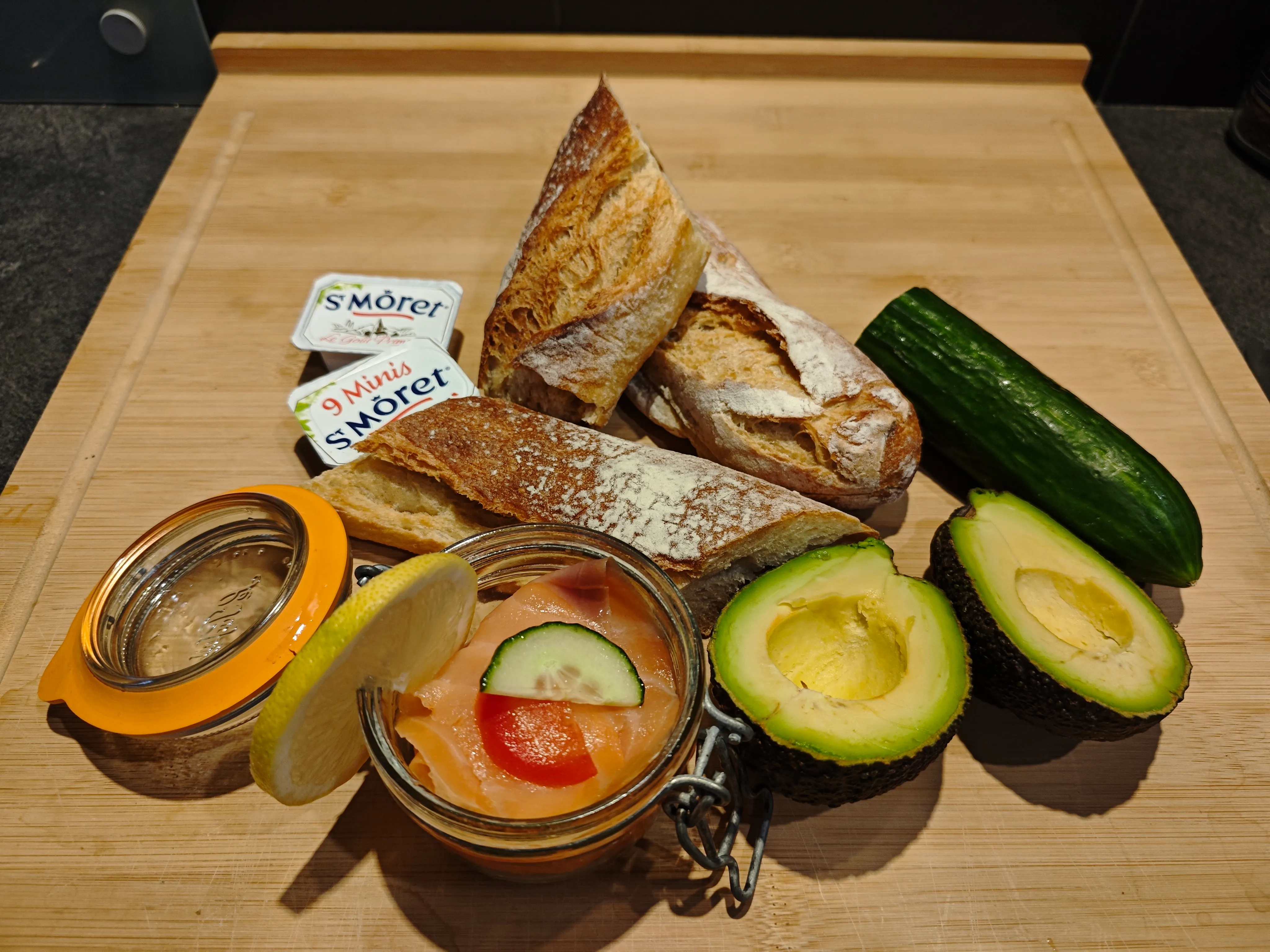 "Nordic" food basket