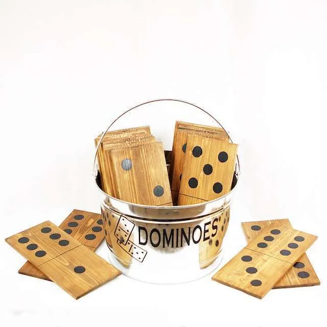 Giant Dominos